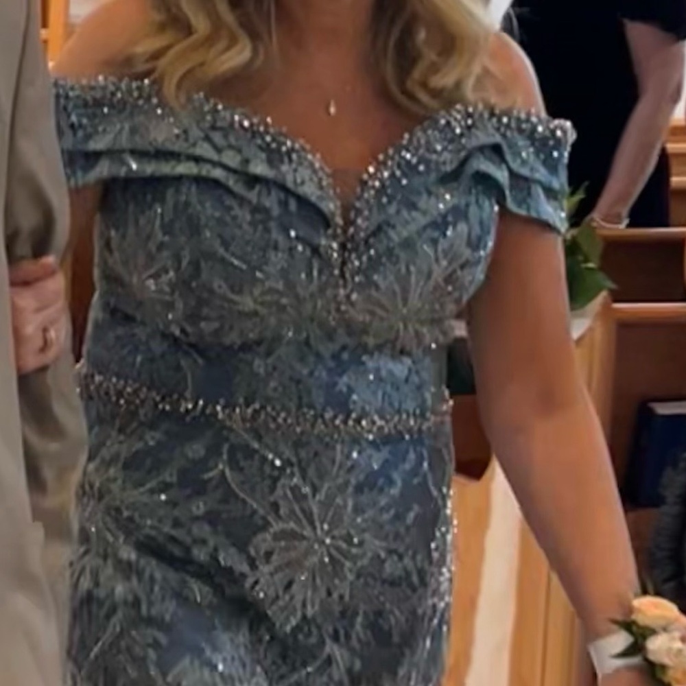 Rina Di Montella RD2737 Mother of the Bride/Groom Wedgwood Blue Formal Gown - Picture 7 of 9